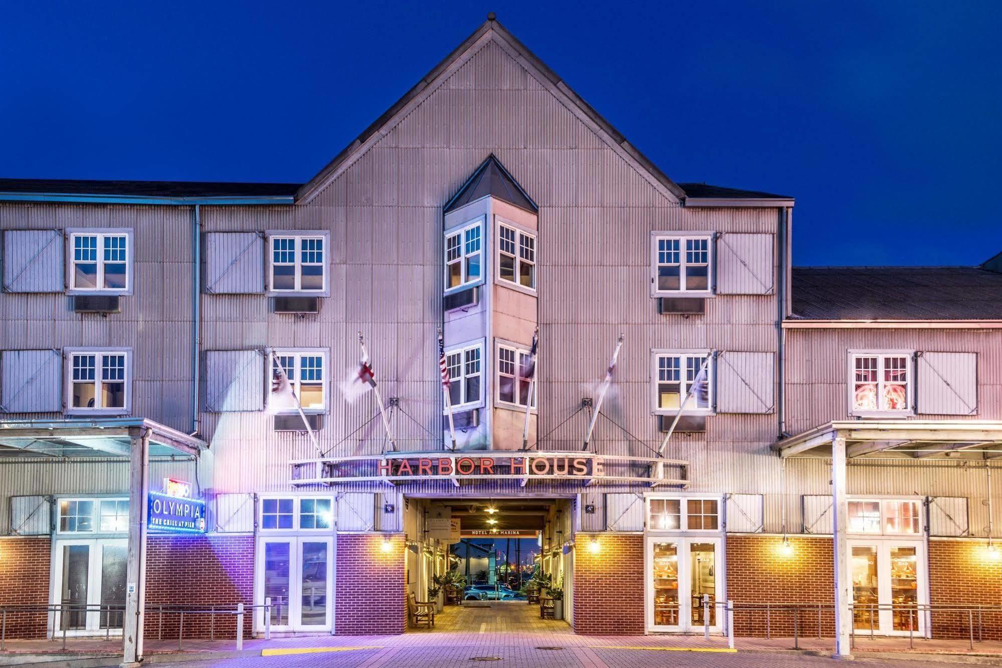 Harbor House Hotel And Marina Galveston Eksteriør bilde