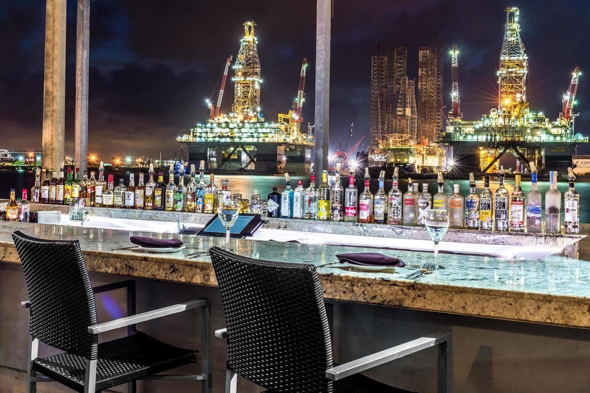 Harbor House Hotel And Marina Galveston Eksteriør bilde